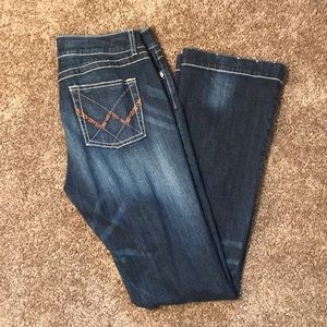 Wrangler Jeans 9/10 and Tall 36”